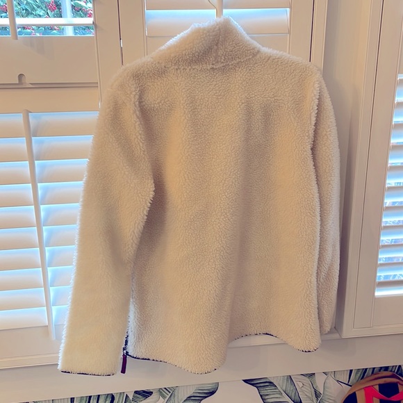 LL Bean Sherpa pullover - Picture 3 of 5